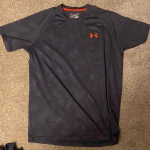 Men’s Under Armour Dri-fit Tee (S)